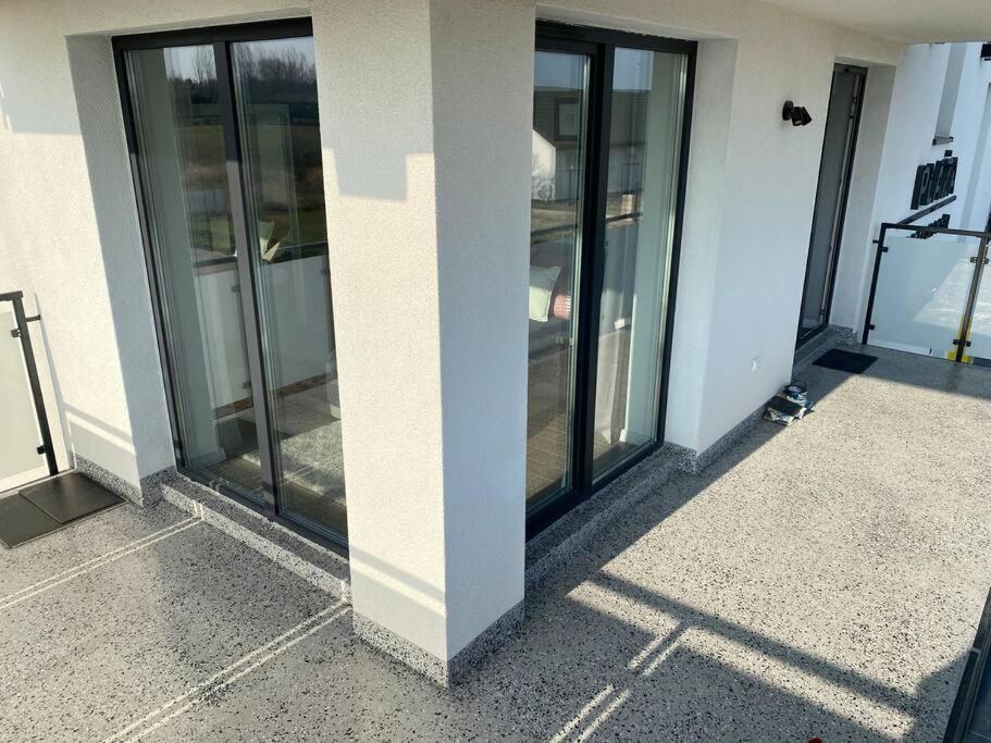 Nowoczesny Apartament Przy Ul Plazowej, ساربينوفو المظهر الخارجي الصورة